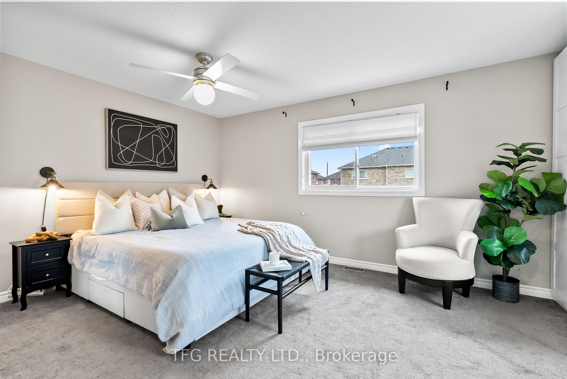 Photo 15 of 12 Ken Bromley Lane, Clarington, Bowmanville — HOMEH