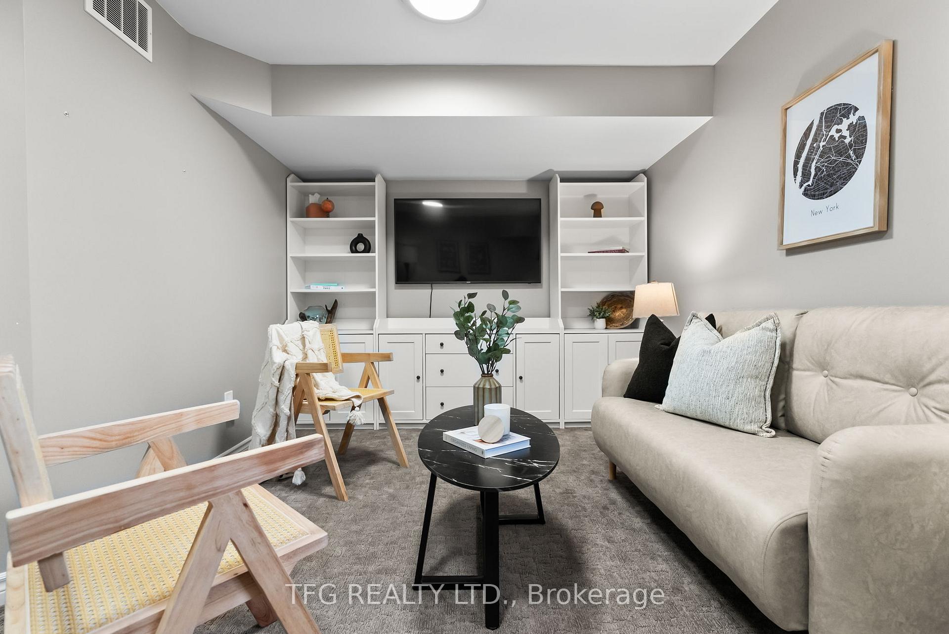 Photo 31 of 12 Ken Bromley Lane, Clarington, Bowmanville — HOMEH