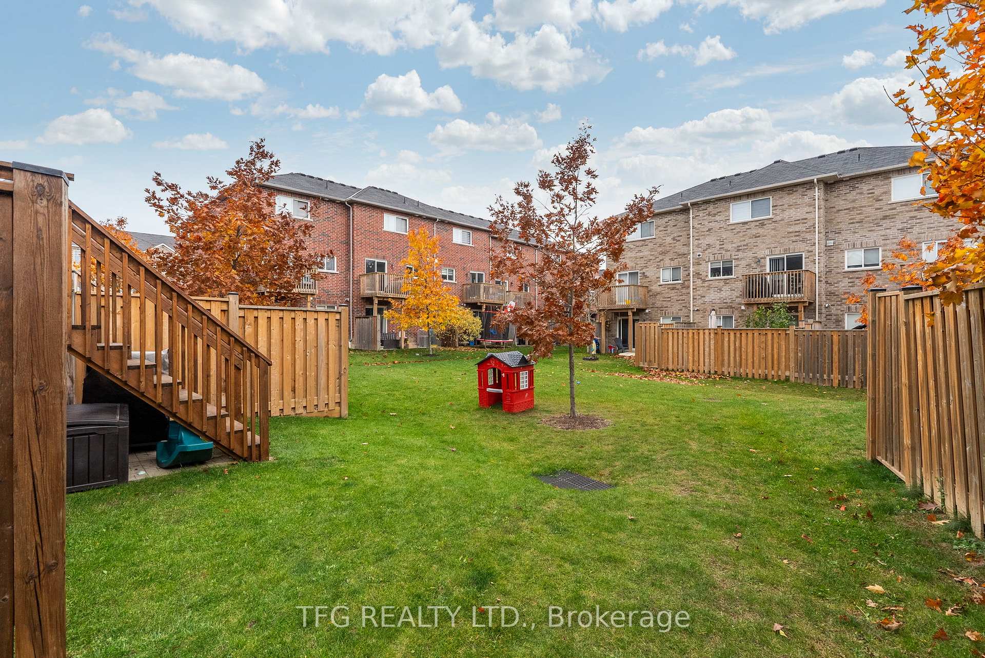 Photo 37 of 12 Ken Bromley Lane, Clarington, Bowmanville — HOMEH