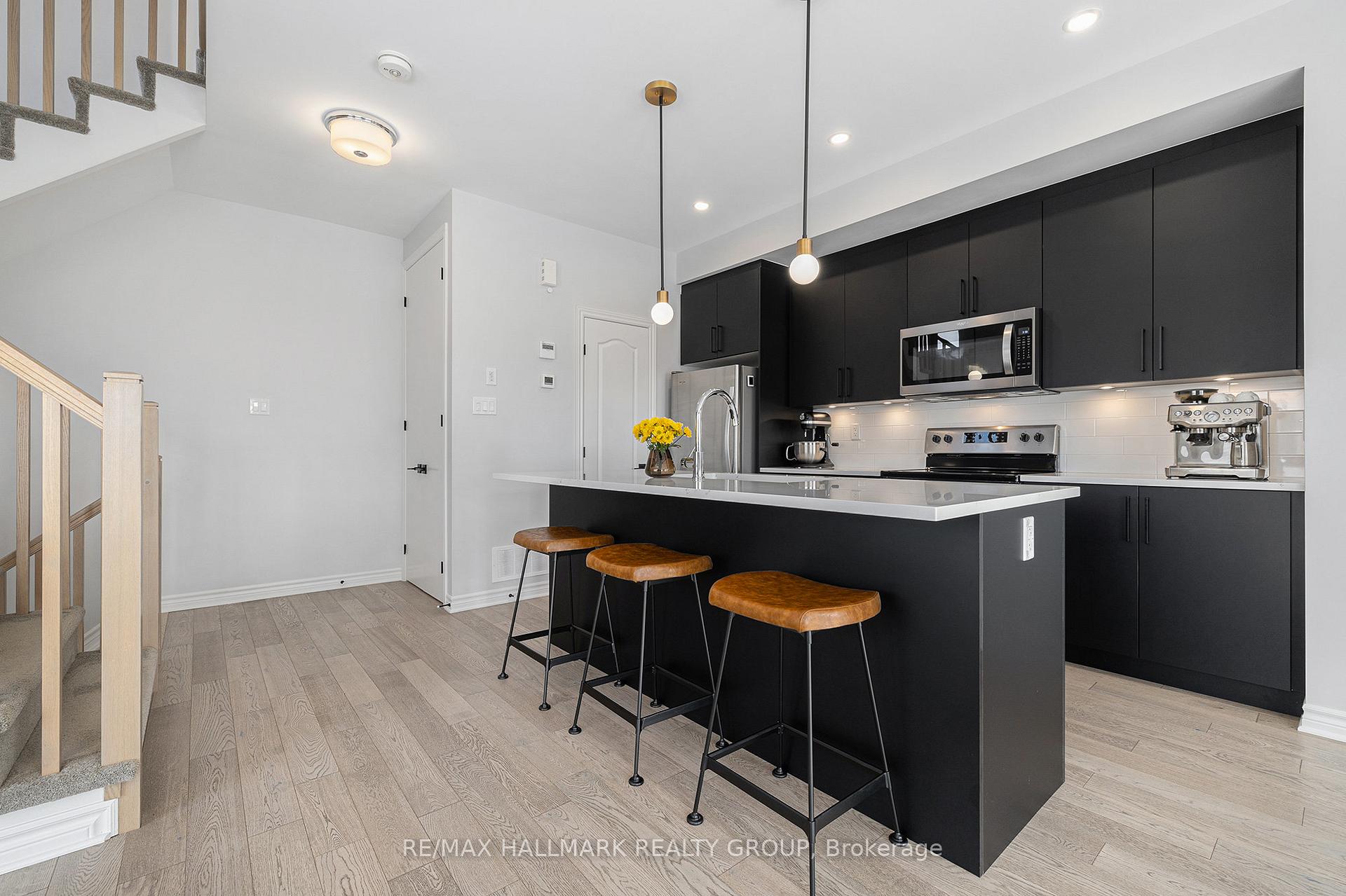 Photo 18 of 284 Pastel Way, Ottawa, Barrhaven - Half Moon Bay — HOMEH