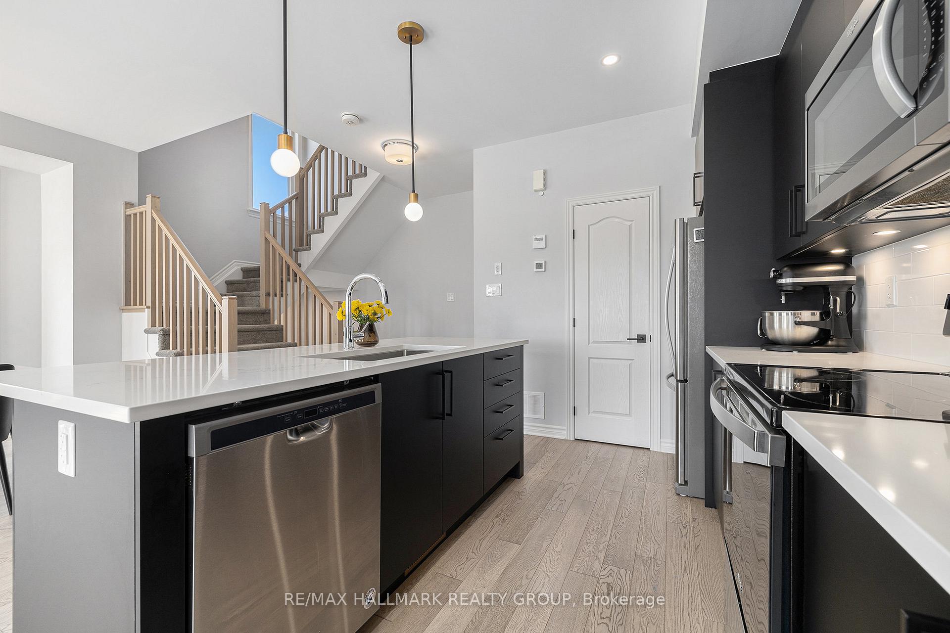 Photo 20 of 284 Pastel Way, Ottawa, Barrhaven - Half Moon Bay — HOMEH