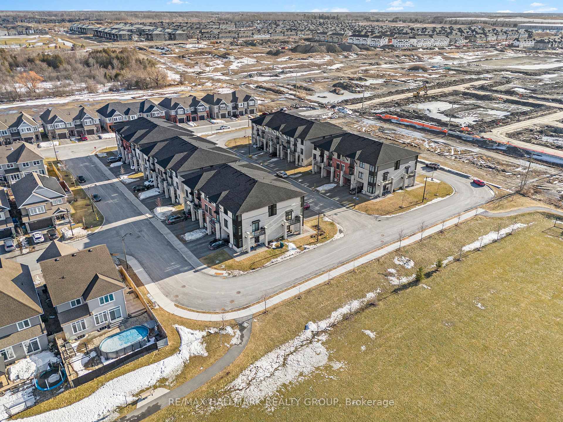 Photo 34 of 284 Pastel Way, Ottawa, Barrhaven - Half Moon Bay — HOMEH
