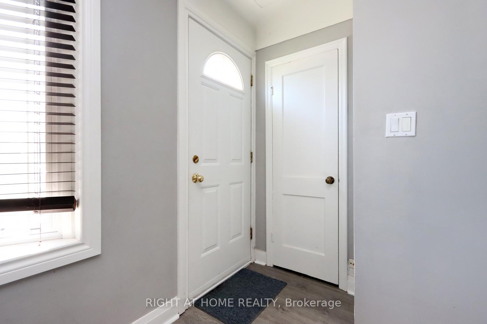 Photo 3 of 240 East 22nd Street, Hamilton, Eastmount — HOMEH