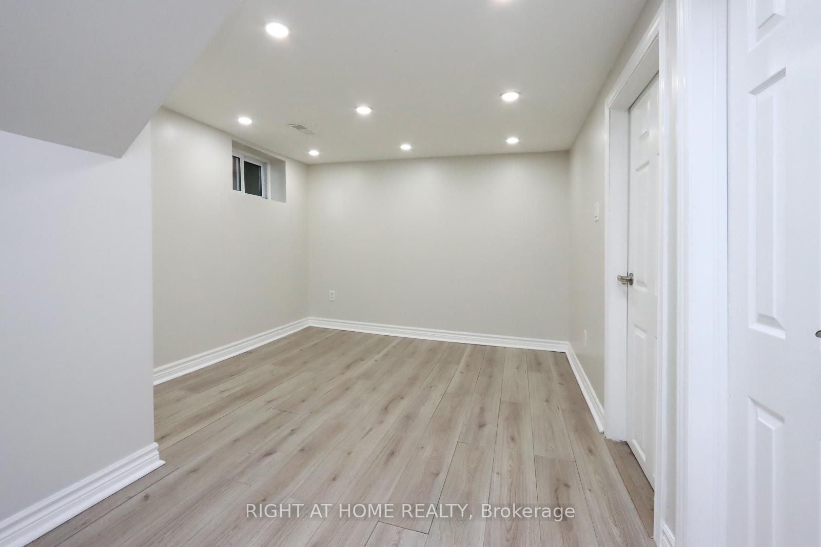 Photo 21 of 240 East 22nd Street, Hamilton, Eastmount — HOMEH