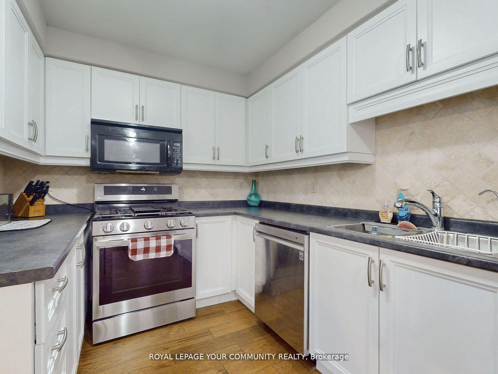 Photo 12 of 105 Brown Street, Barrie, Ardagh — HOMEH