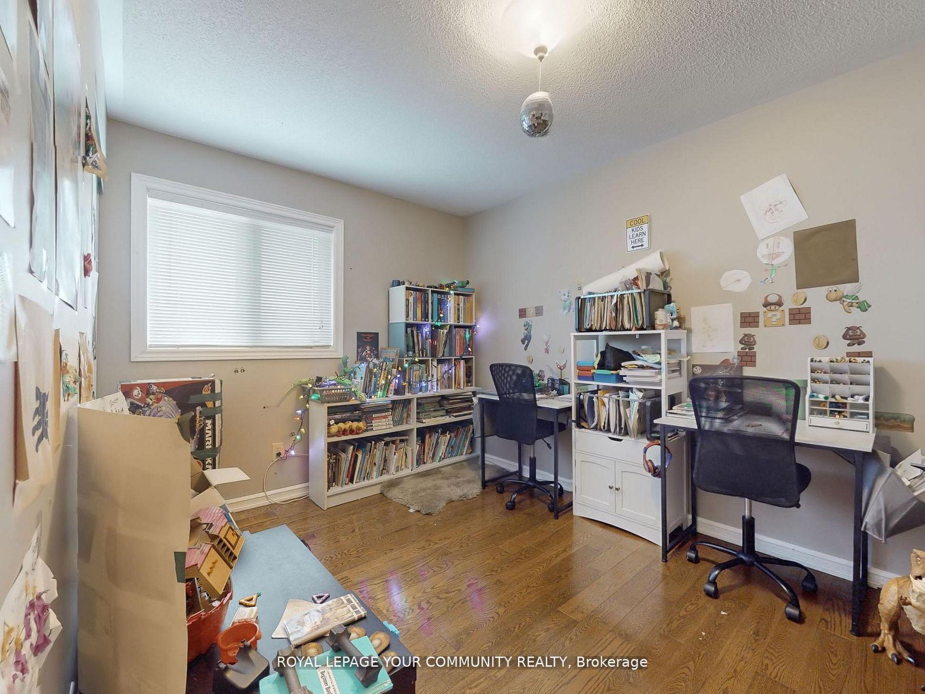 Photo 21 of 105 Brown Street, Barrie, Ardagh — HOMEH