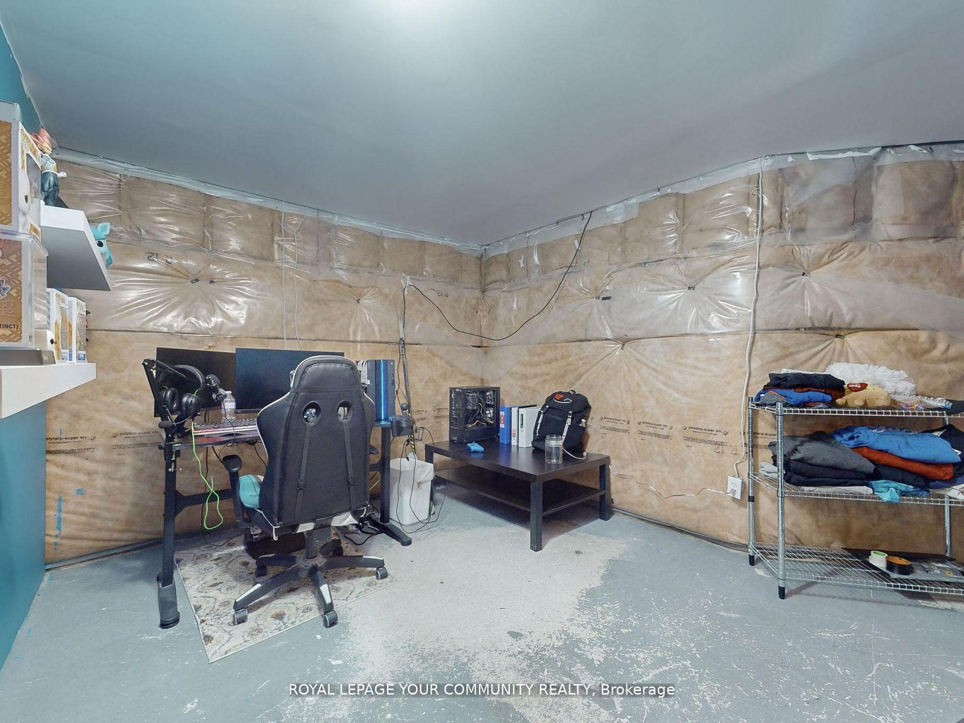 Photo 32 of 105 Brown Street, Barrie, Ardagh — HOMEH