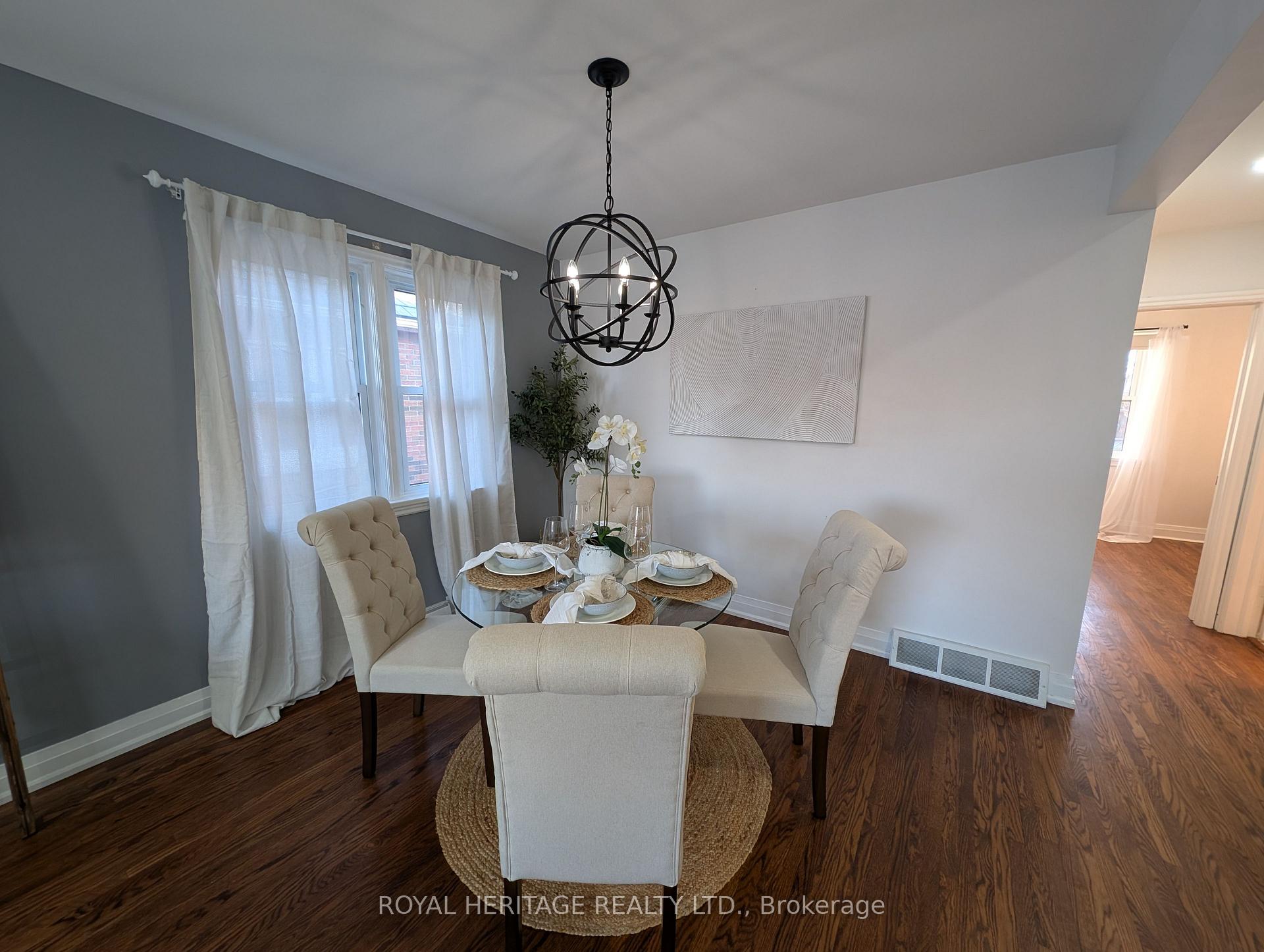 Photo 4 of 9 Prince Street, Clarington, Bowmanville — HOMEH