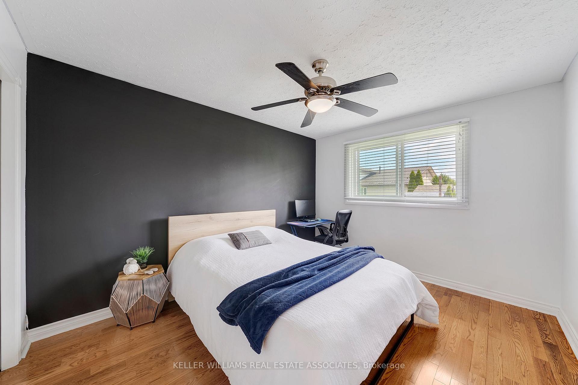 Photo 22 of 24 Farmingdale Crescent, Hamilton, Stoney Creek — HOMEH