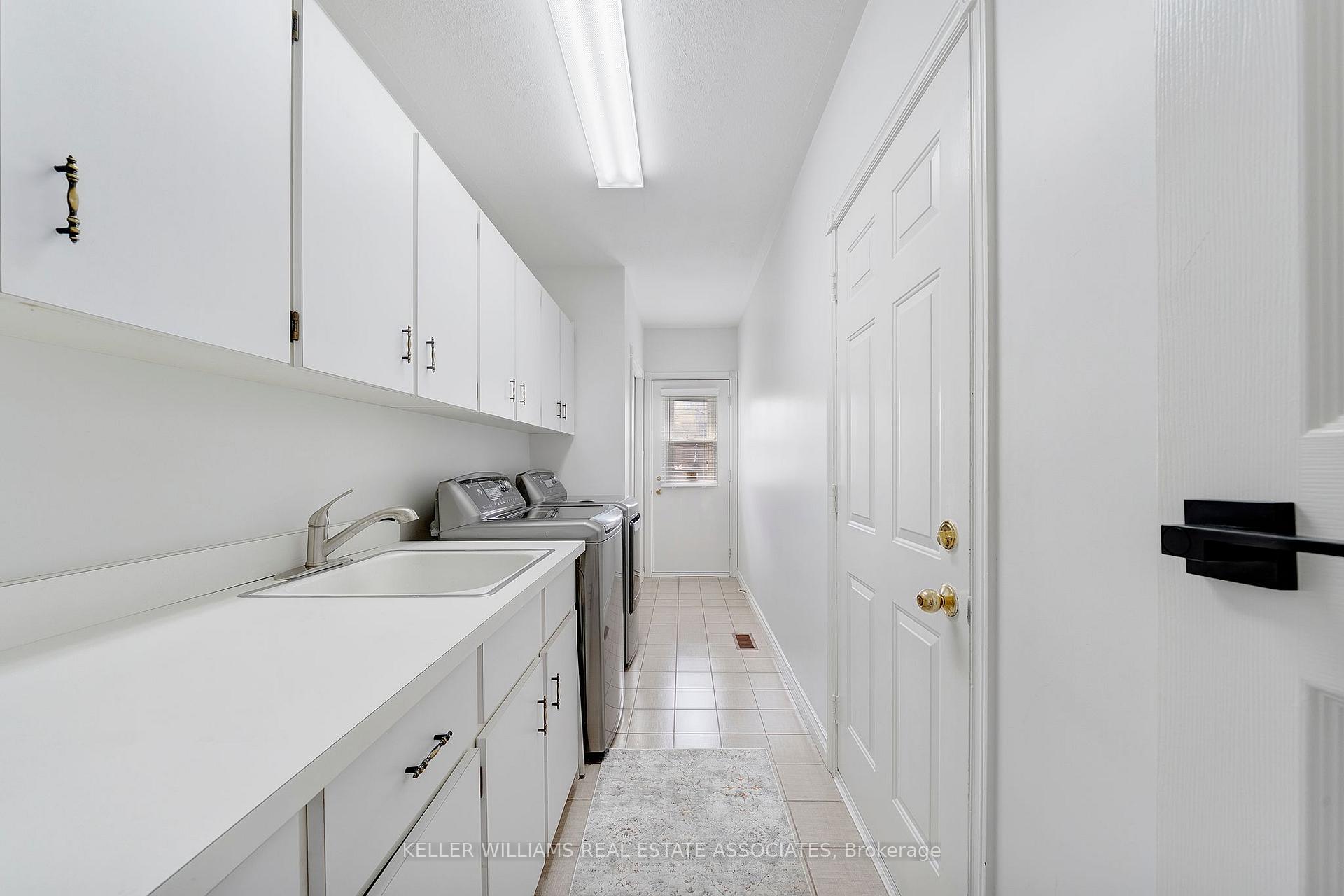 Photo 28 of 24 Farmingdale Crescent, Hamilton, Stoney Creek — HOMEH