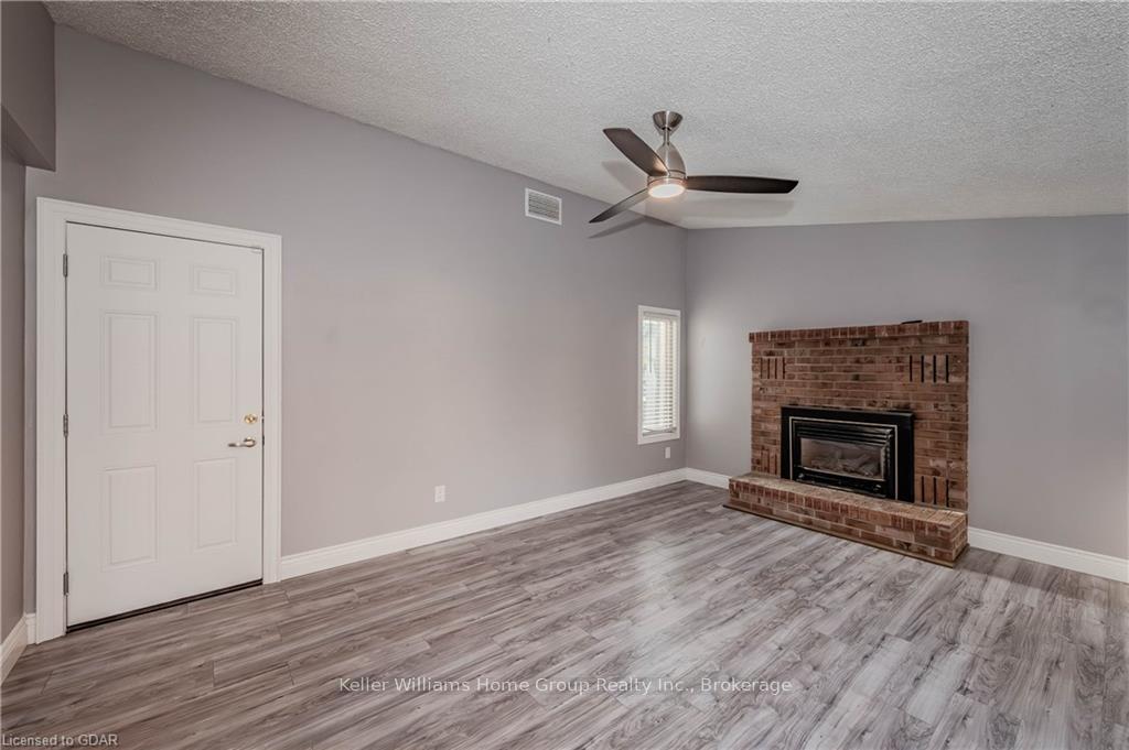Photo 23 of 57 Rochelle Drive, Guelph, Willow West/Sugarbush/West Acres — HOMEH