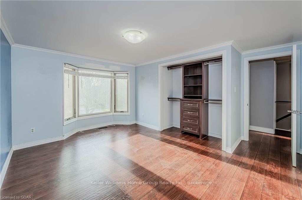 Photo 33 of 57 Rochelle Drive, Guelph, Willow West/Sugarbush/West Acres — HOMEH