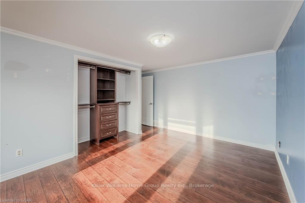 Photo 36 of 57 Rochelle Drive, Guelph, Willow West/Sugarbush/West Acres — HOMEH