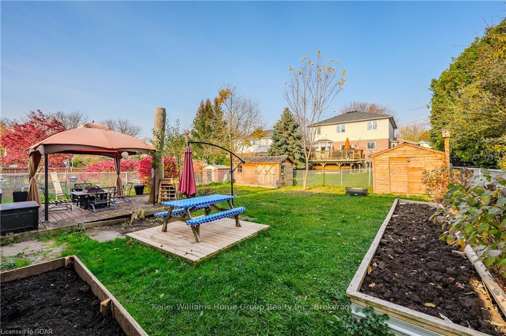 Photo 45 of 57 Rochelle Drive, Guelph, Willow West/Sugarbush/West Acres — HOMEH