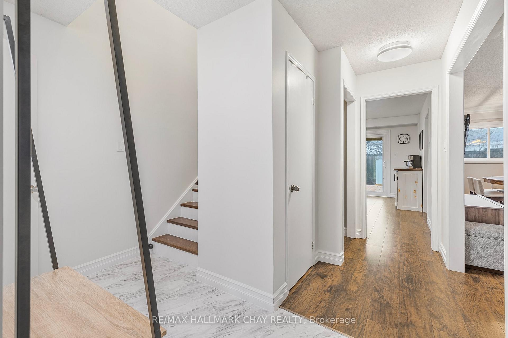Photo 2 of 27 Flaxman Avenue, Clarington, Bowmanville — HOMEH