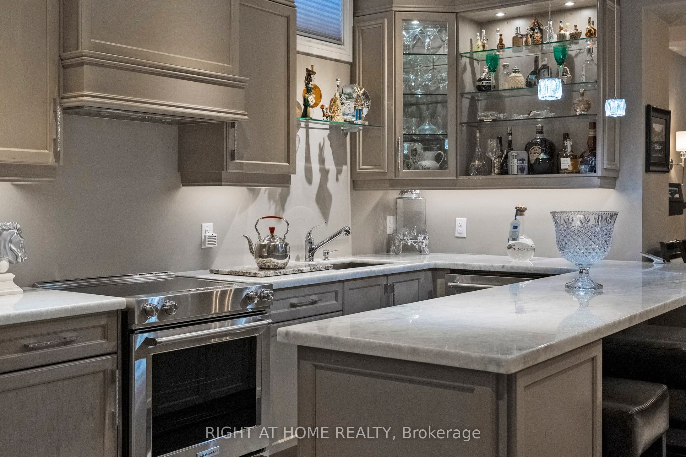 Photo 91 of 131 Robert Berry Crescent, King, King City — HOMEH