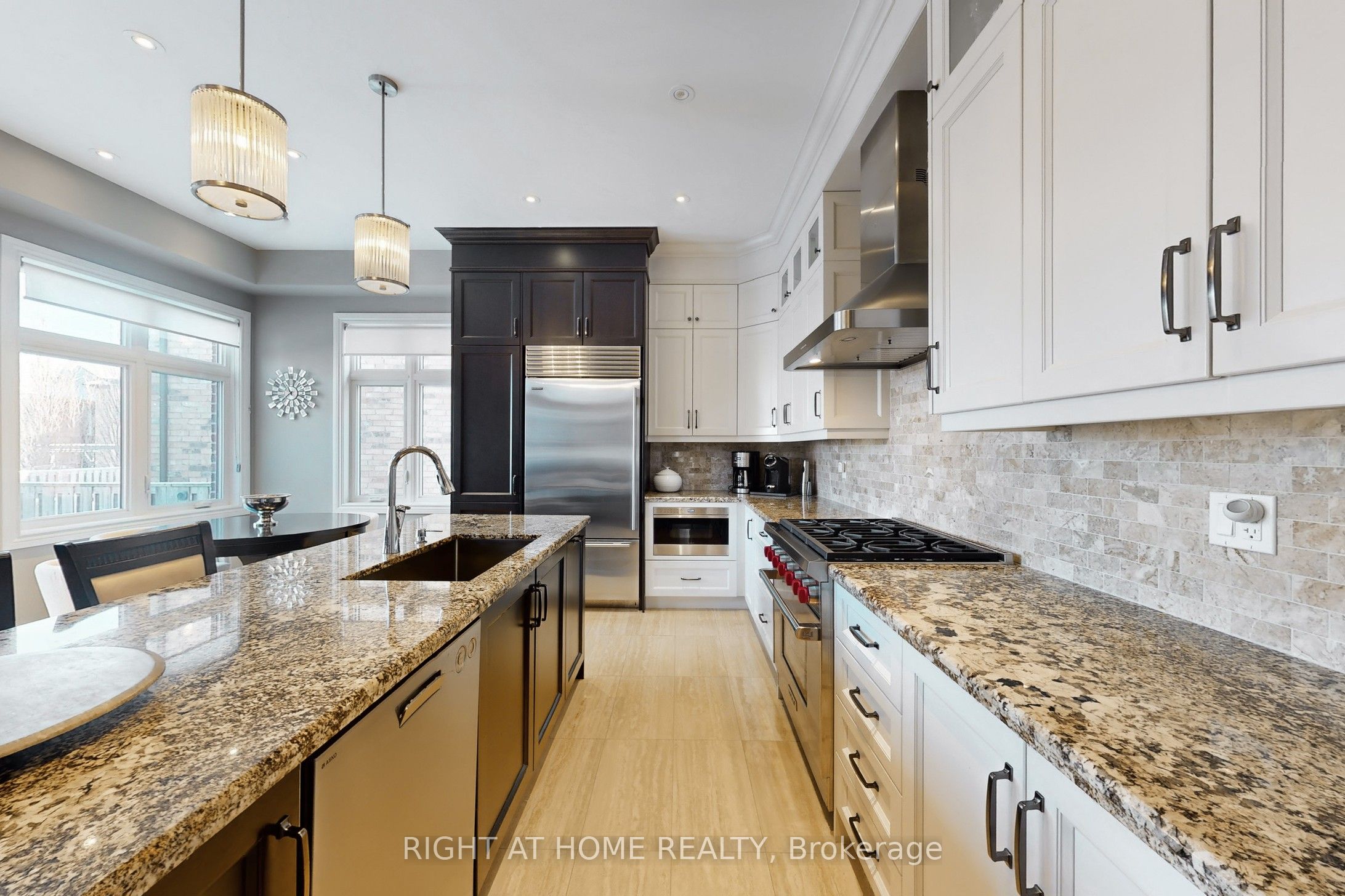 Photo 58 of 131 Robert Berry Crescent, King, King City — HOMEH