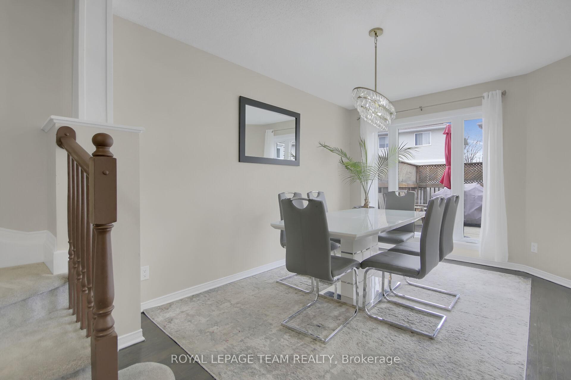 Photo 9 of 89 Upminster Way, Ottawa, Barrhaven - Longfields — HOMEH