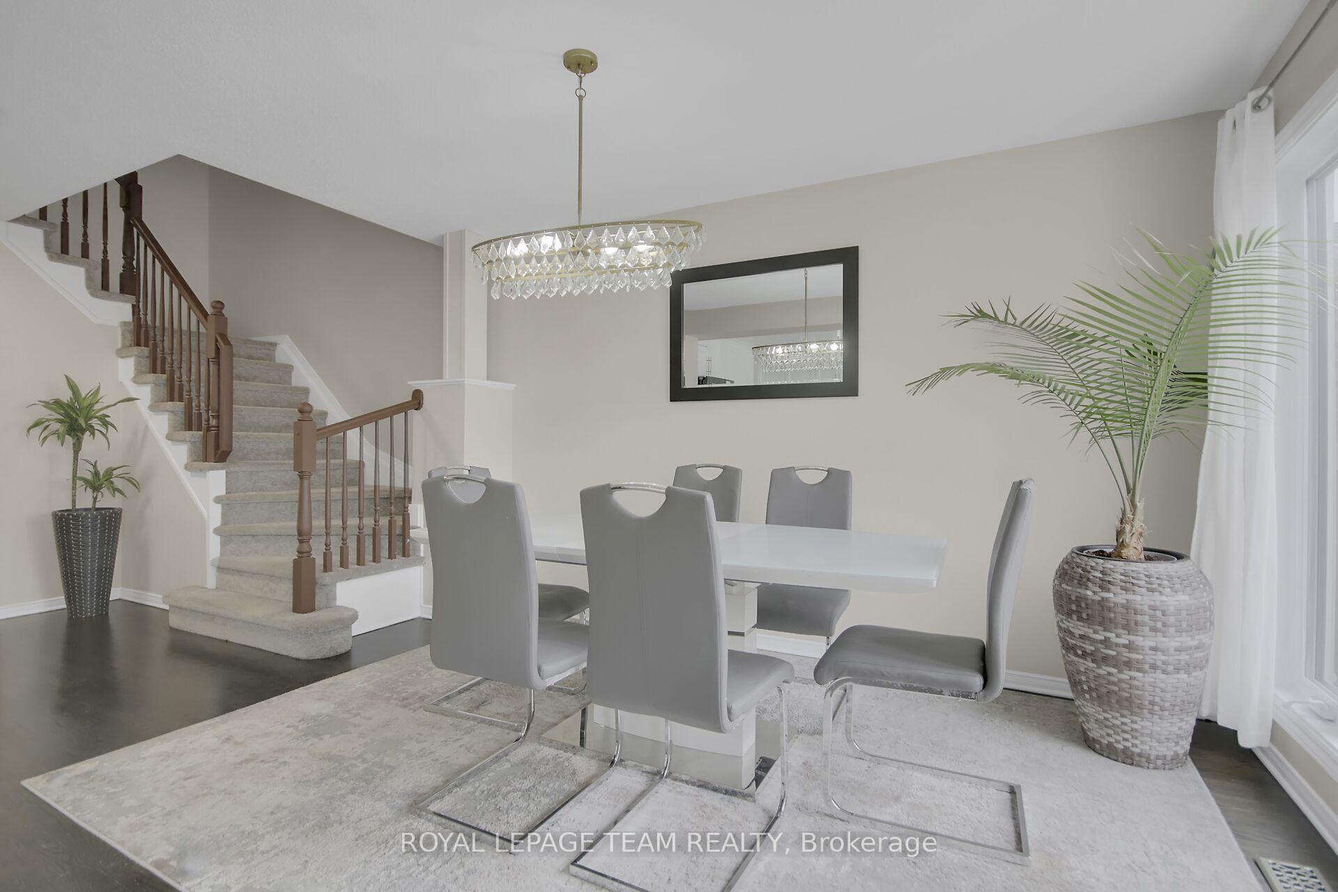 Photo 11 of 89 Upminster Way, Ottawa, Barrhaven - Longfields — HOMEH