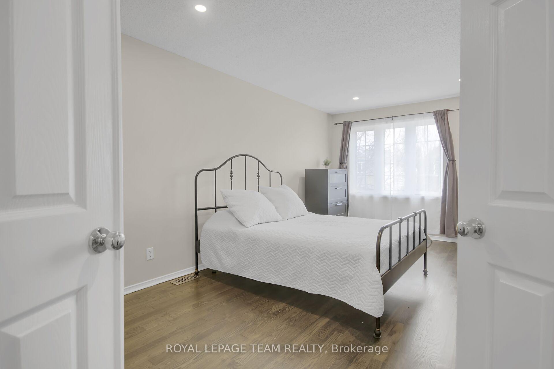 Photo 21 of 89 Upminster Way, Ottawa, Barrhaven - Longfields — HOMEH