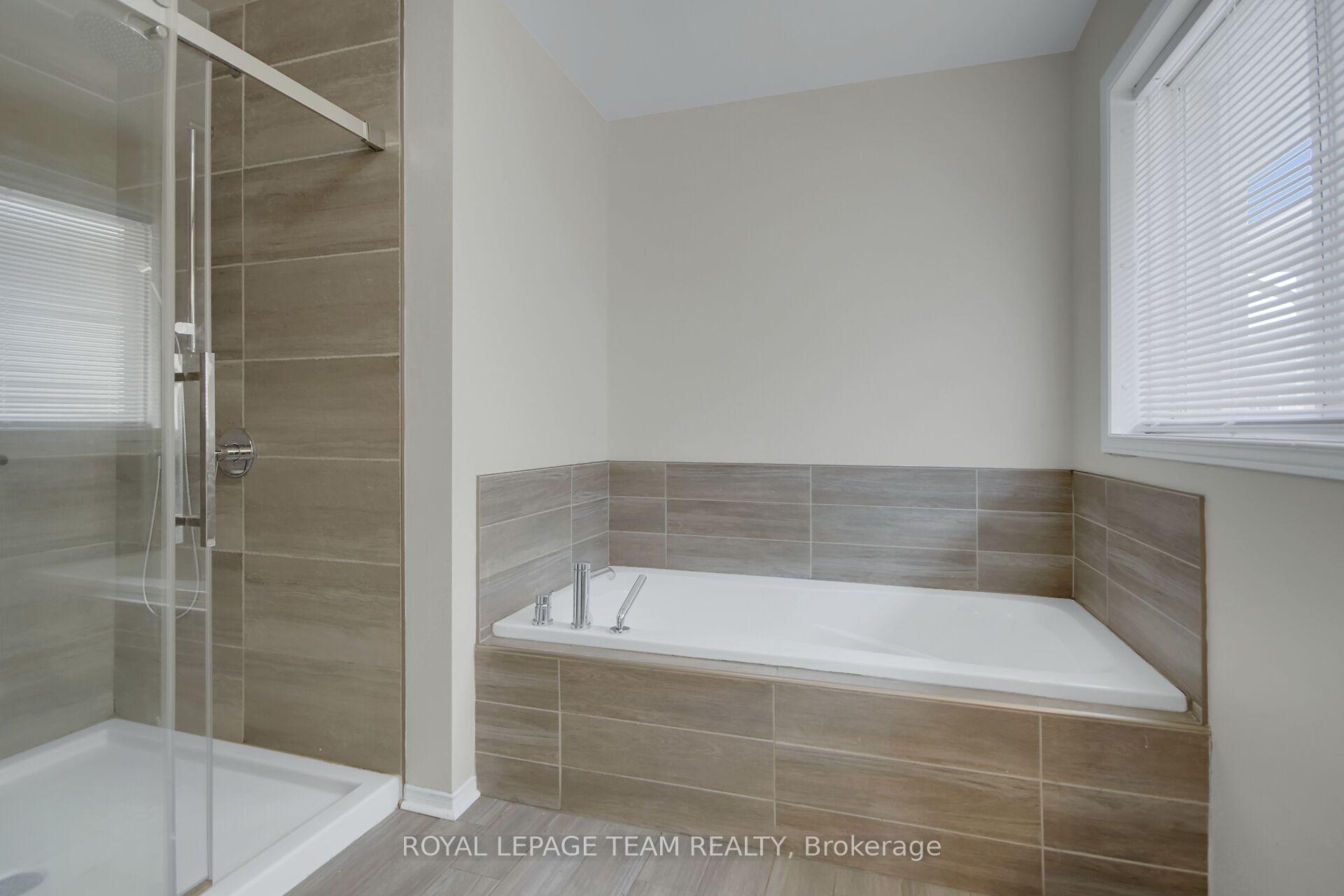 Photo 26 of 89 Upminster Way, Ottawa, Barrhaven - Longfields — HOMEH