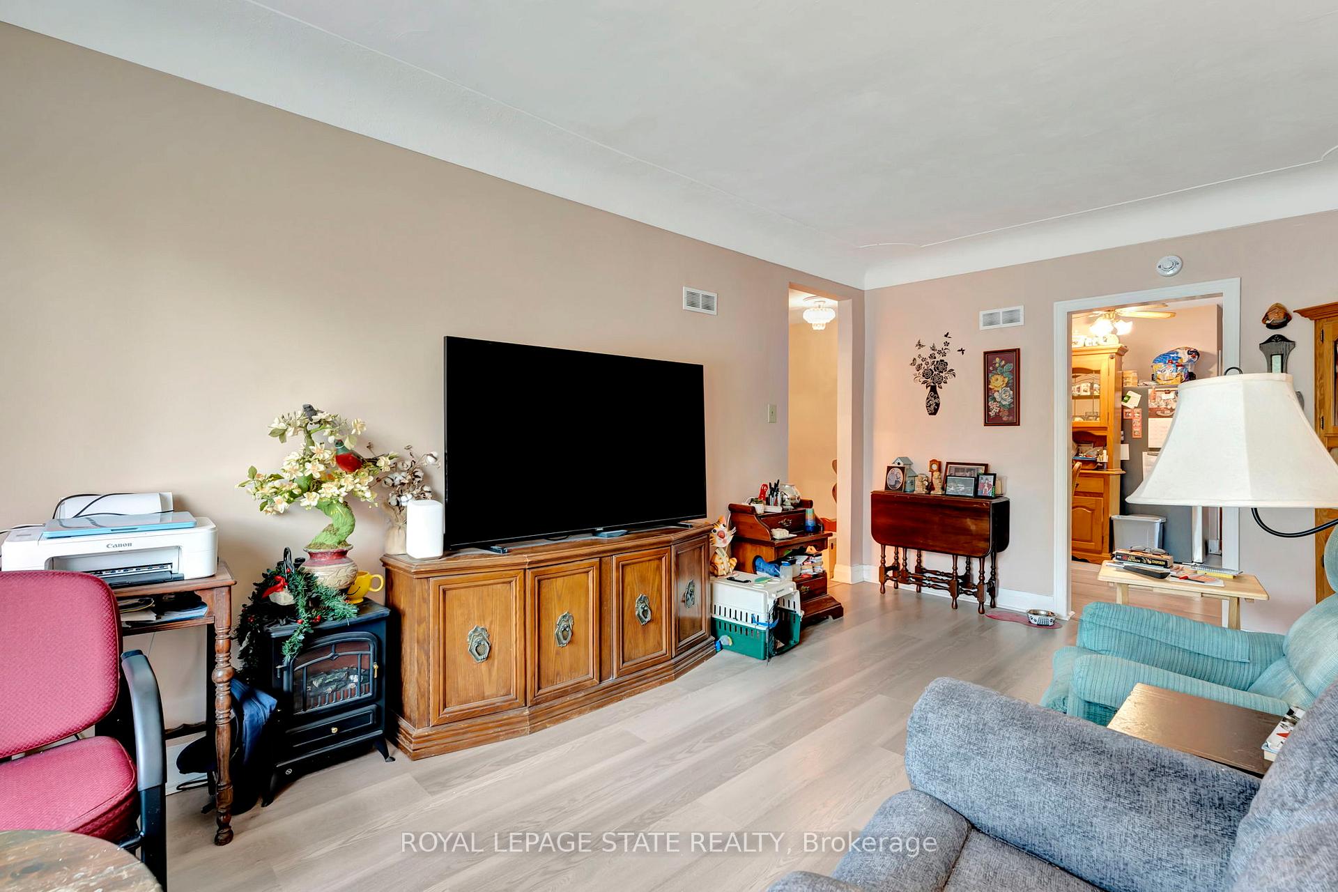 Photo 7 of 865 Garth Street, Hamilton, Buchanan — HOMEH