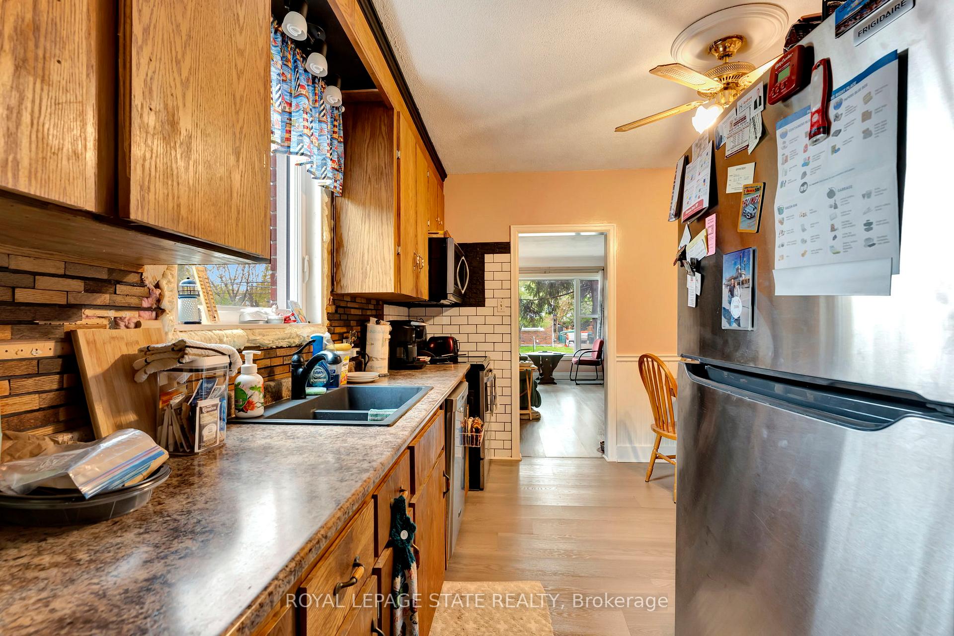Photo 10 of 865 Garth Street, Hamilton, Buchanan — HOMEH