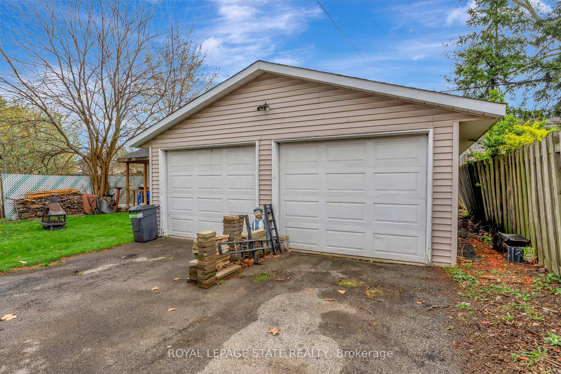 Photo 24 of 865 Garth Street, Hamilton, Buchanan — HOMEH