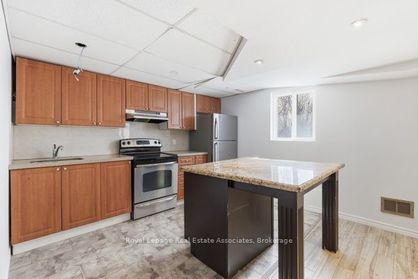Photo 65 of 115 Coles Avenue, Vaughan, Vaughan Grove — HOMEH
