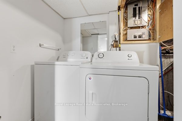 Photo 72 of 115 Coles Avenue, Vaughan, Vaughan Grove — HOMEH