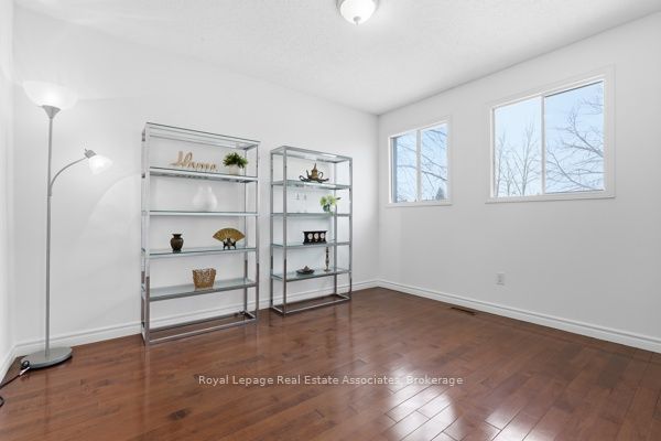 Photo 62 of 115 Coles Avenue, Vaughan, Vaughan Grove — HOMEH