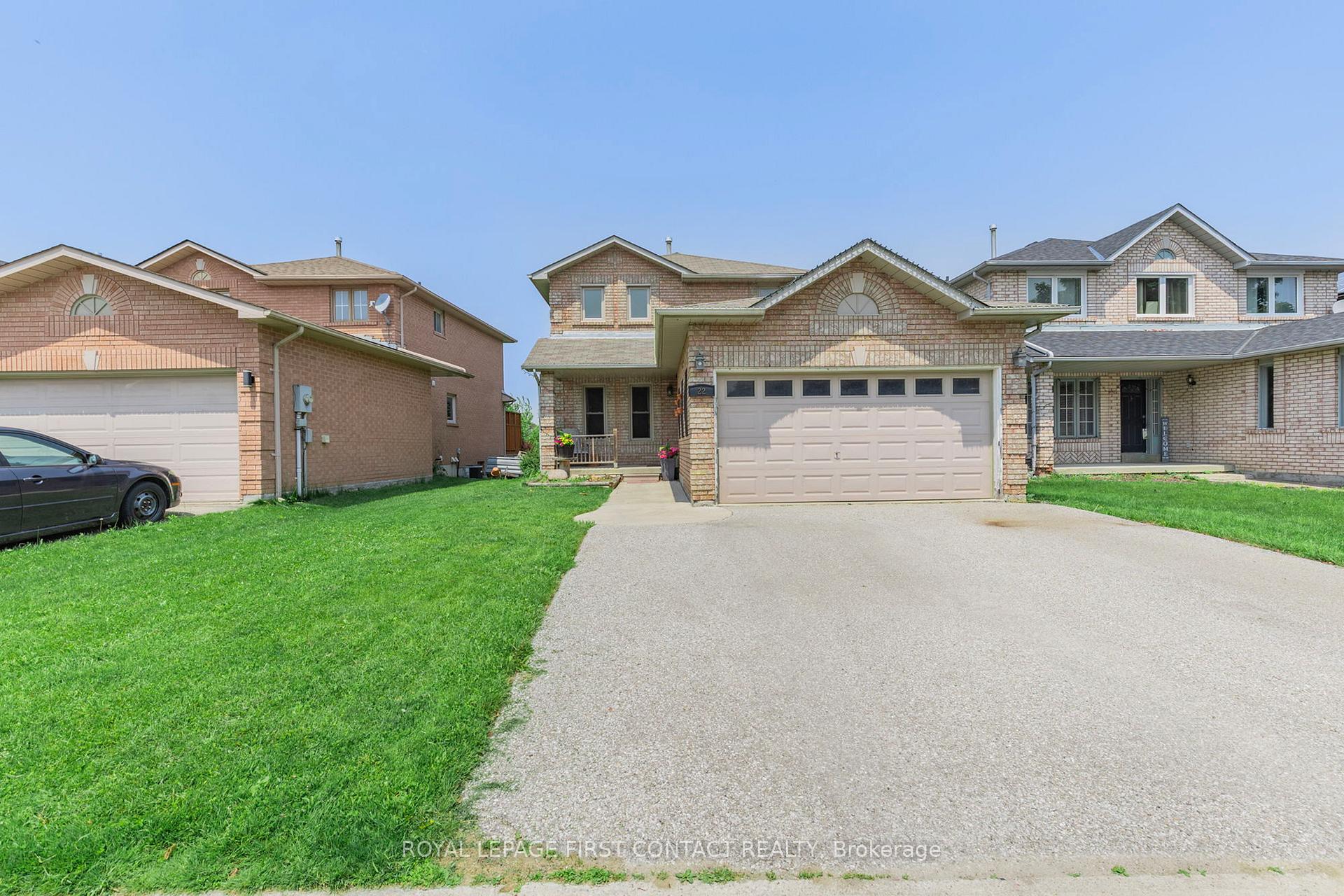 Photo 2 of 22 Bishop Drive, Barrie, Ardagh — HOMEH