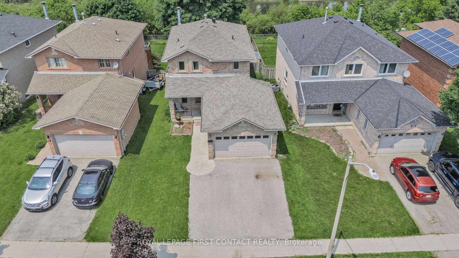 Photo 37 of 22 Bishop Drive, Barrie, Ardagh — HOMEH