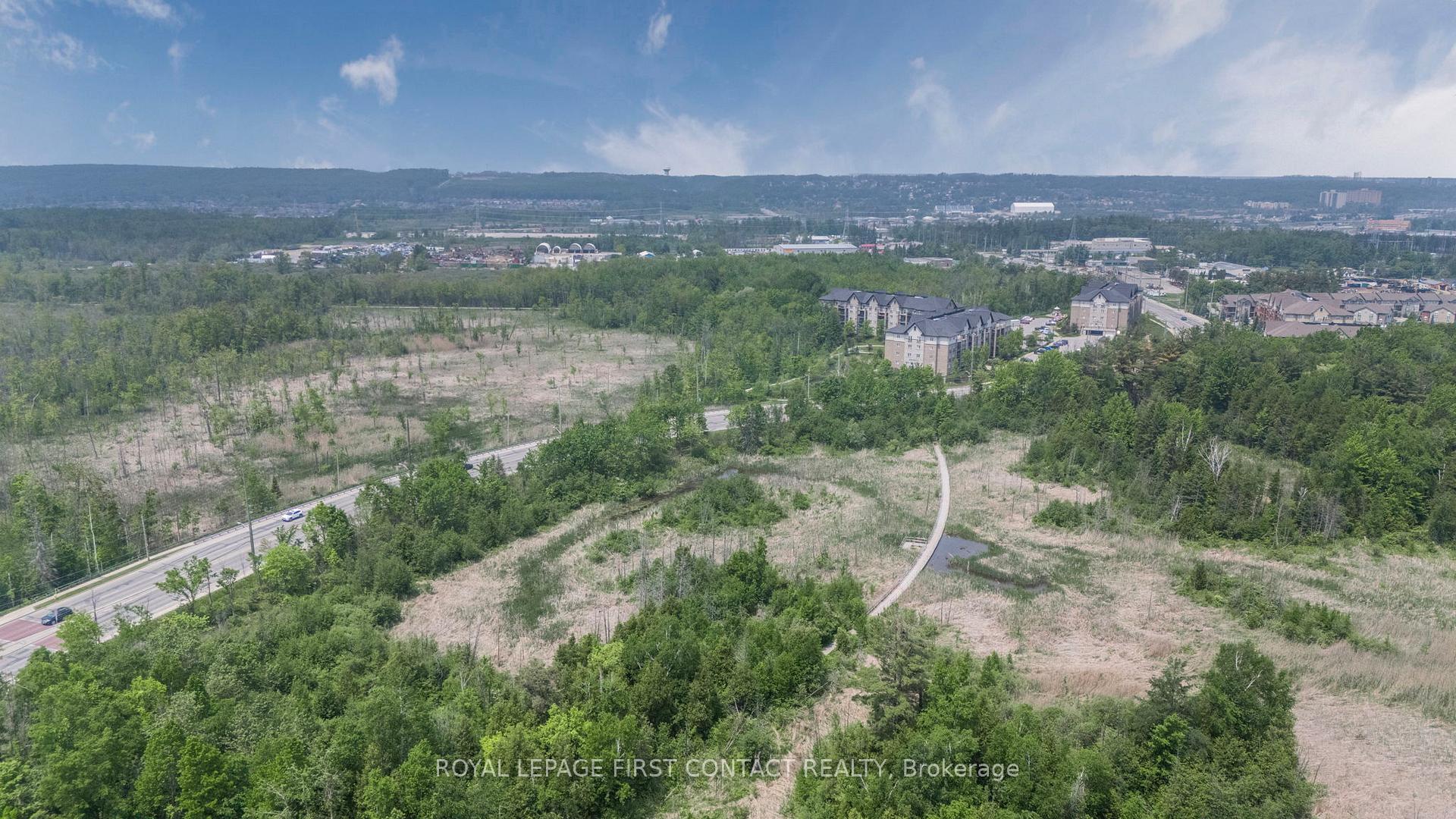 Photo 46 of 22 Bishop Drive, Barrie, Ardagh — HOMEH