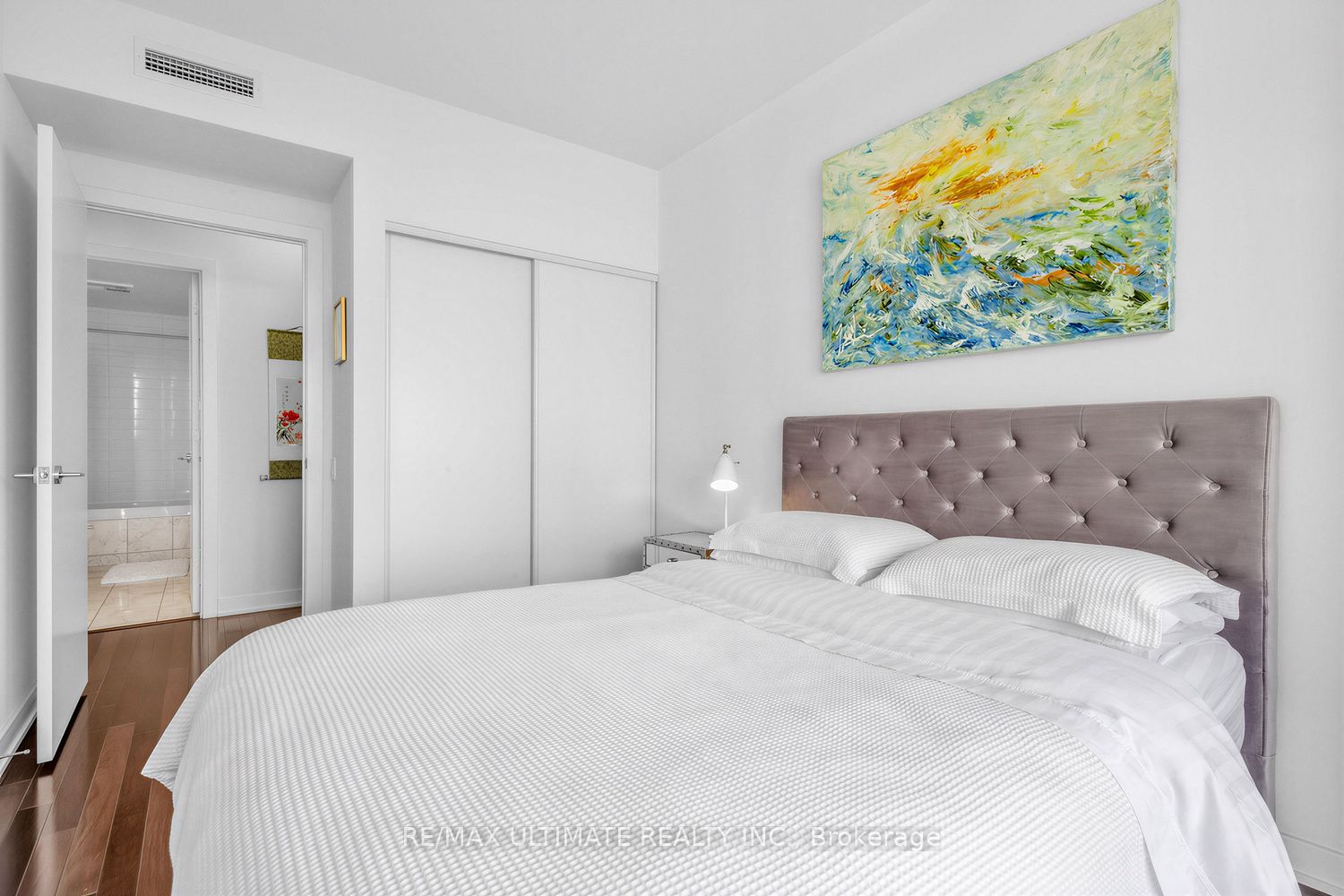 Photo 49 of Unit 3206, 33 Charles Street E, Toronto, Church-Yonge Corridor — HOMEH