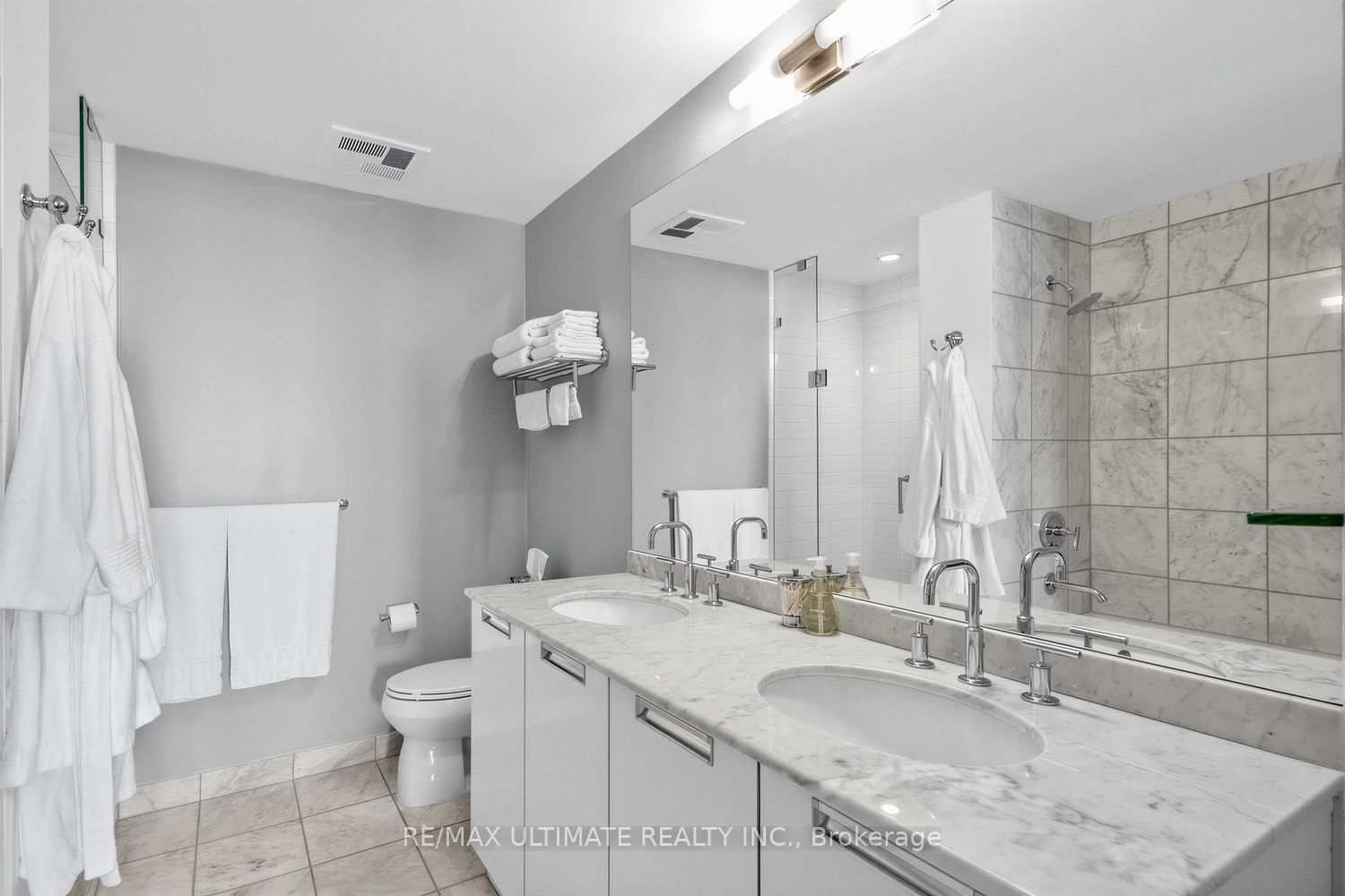 Photo 45 of Unit 3206, 33 Charles Street E, Toronto, Church-Yonge Corridor — HOMEH