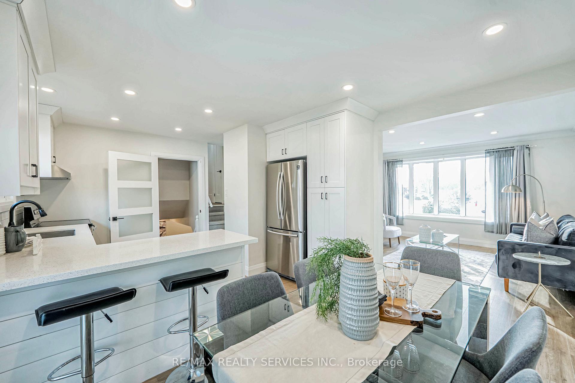 Photo 13 of 17 Shamrock Court, Hamilton, Lawfield — HOMEH