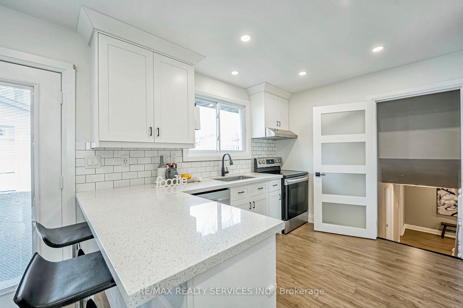 Photo 15 of 17 Shamrock Court, Hamilton, Lawfield — HOMEH