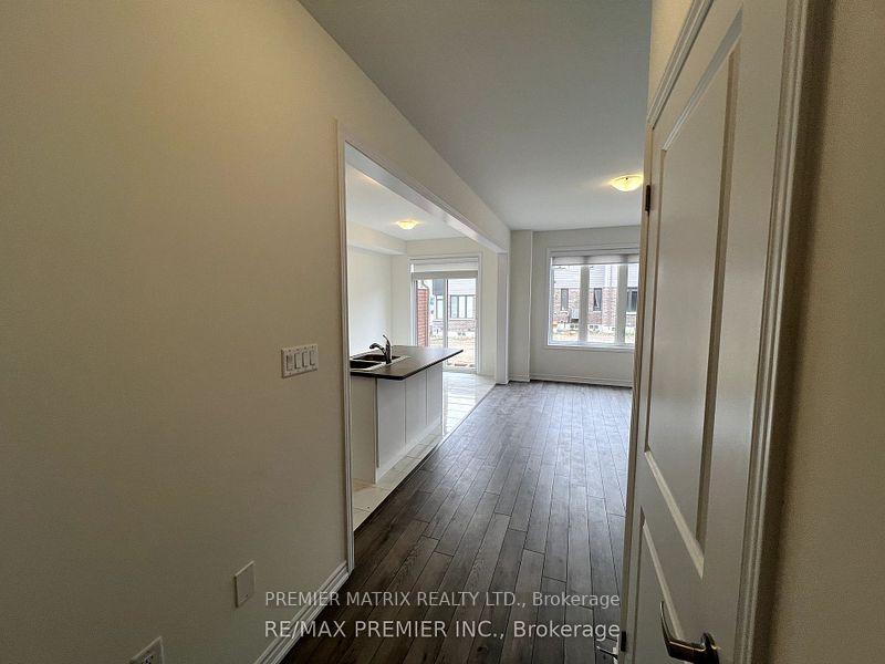 Photo 3 of 3 Prudhoe Terrace, Barrie, Rural Barrie Southeast — HOMEH