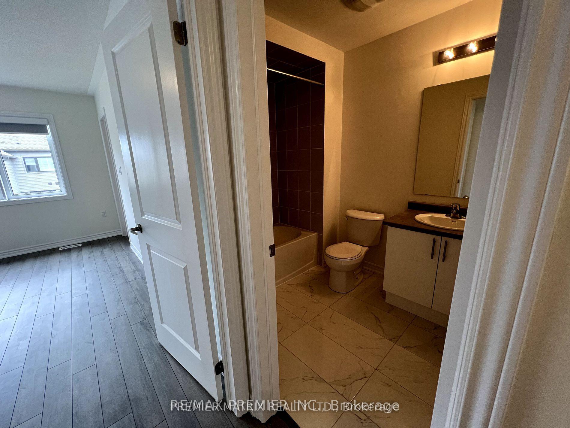 Photo 19 of 3 Prudhoe Terrace, Barrie, Rural Barrie Southeast — HOMEH