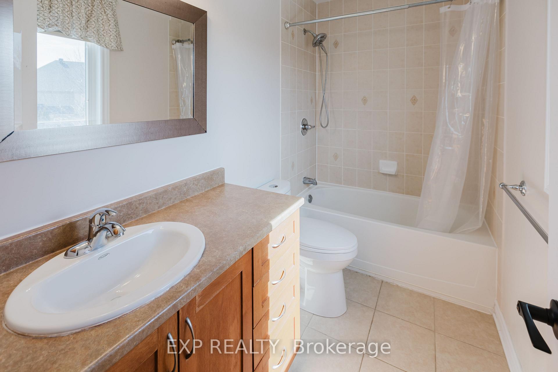 Photo 23 of 481 Paul Metivier Drive, Ottawa, Barrhaven - Strandherd — HOMEH