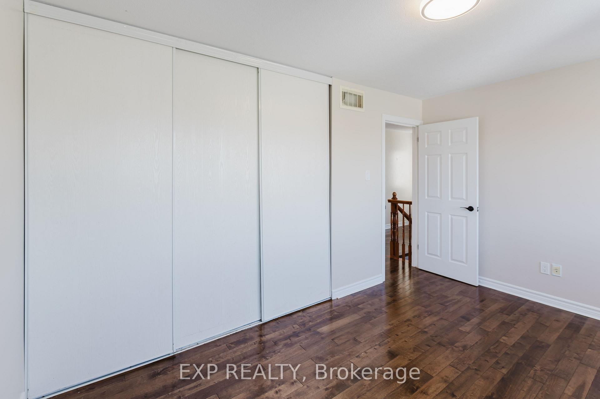 Photo 29 of 481 Paul Metivier Drive, Ottawa, Barrhaven - Strandherd — HOMEH