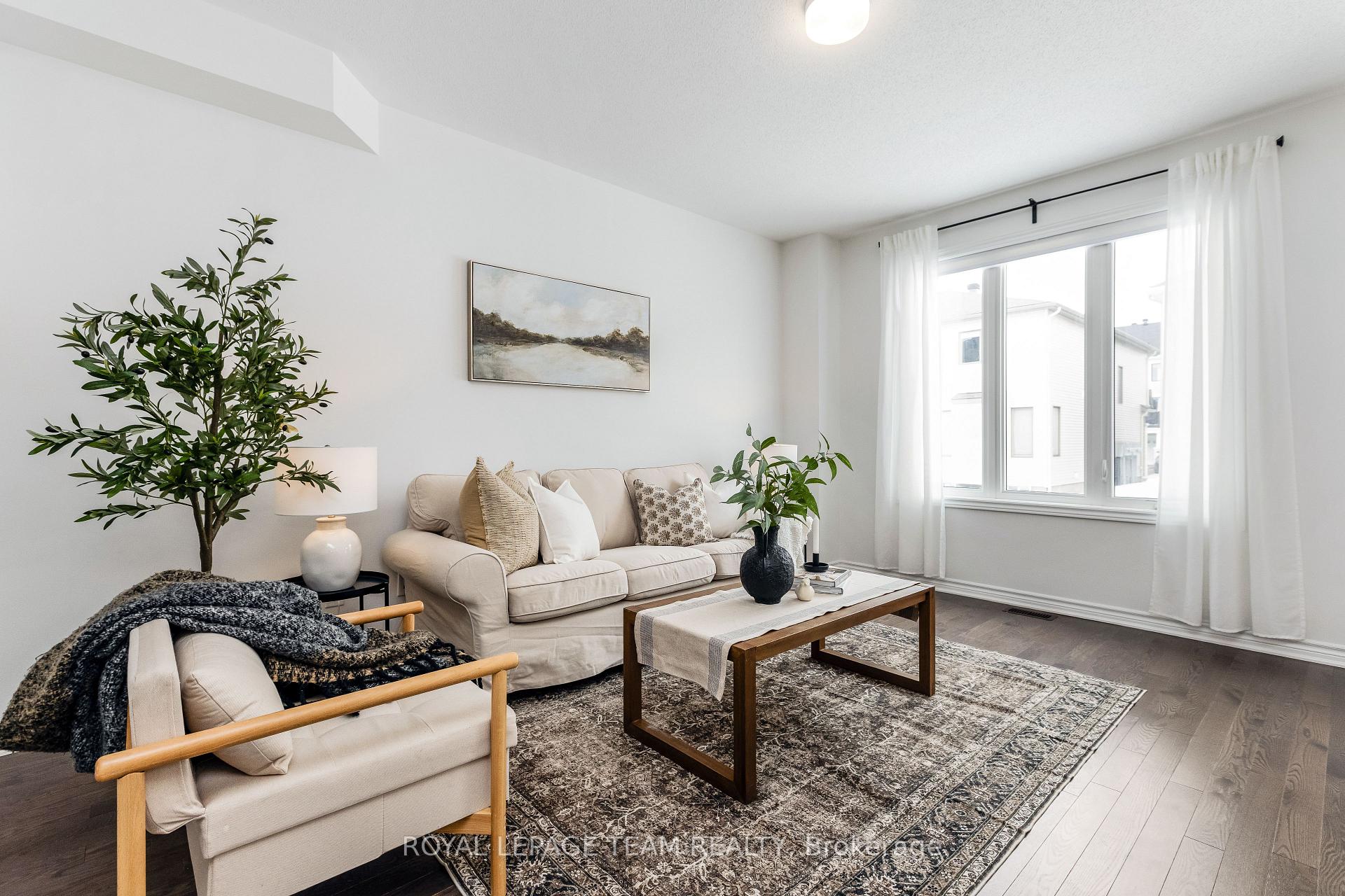 Photo 6 of 101 Mesa Drive, Ottawa, Barrhaven - Half Moon Bay — HOMEH