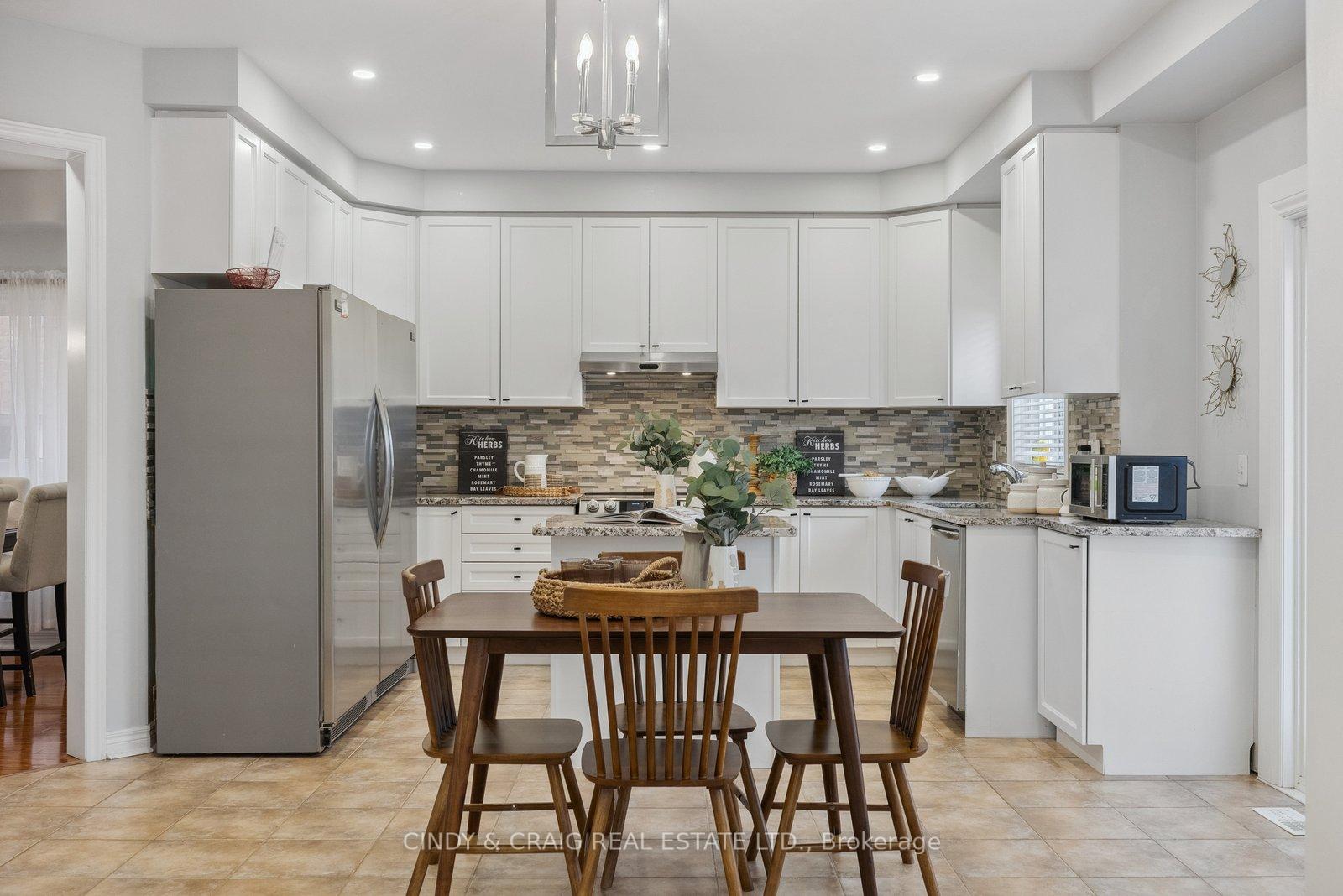 Photo 6 of 67 Rosswell Drive, Clarington, Courtice — HOMEH