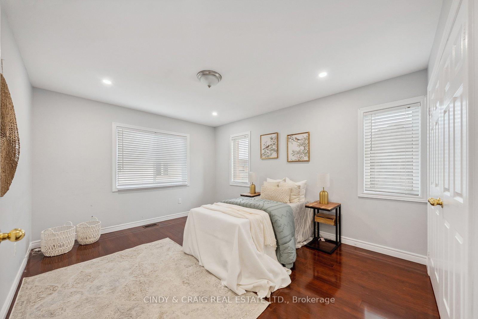 Photo 13 of 67 Rosswell Drive, Clarington, Courtice — HOMEH