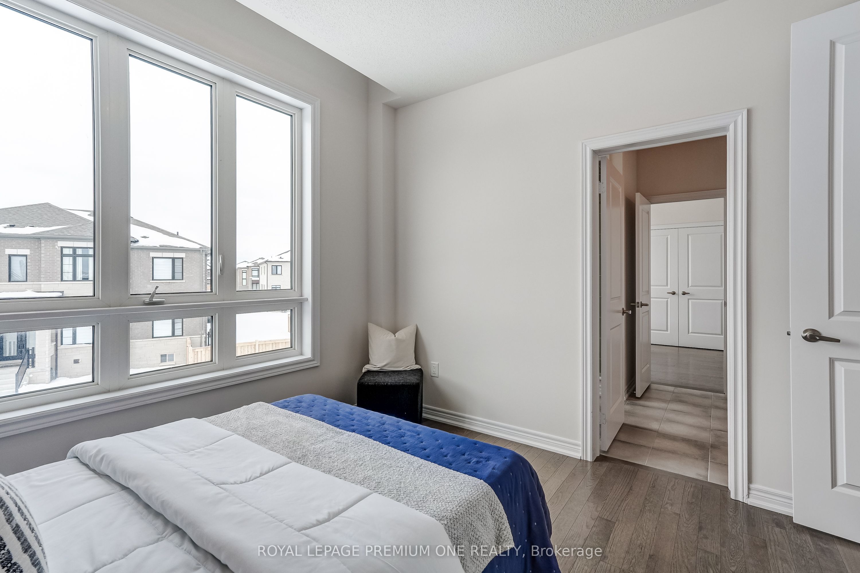 Photo 46 of 830 Apple Terrace, Milton, Cobban — HOMEH