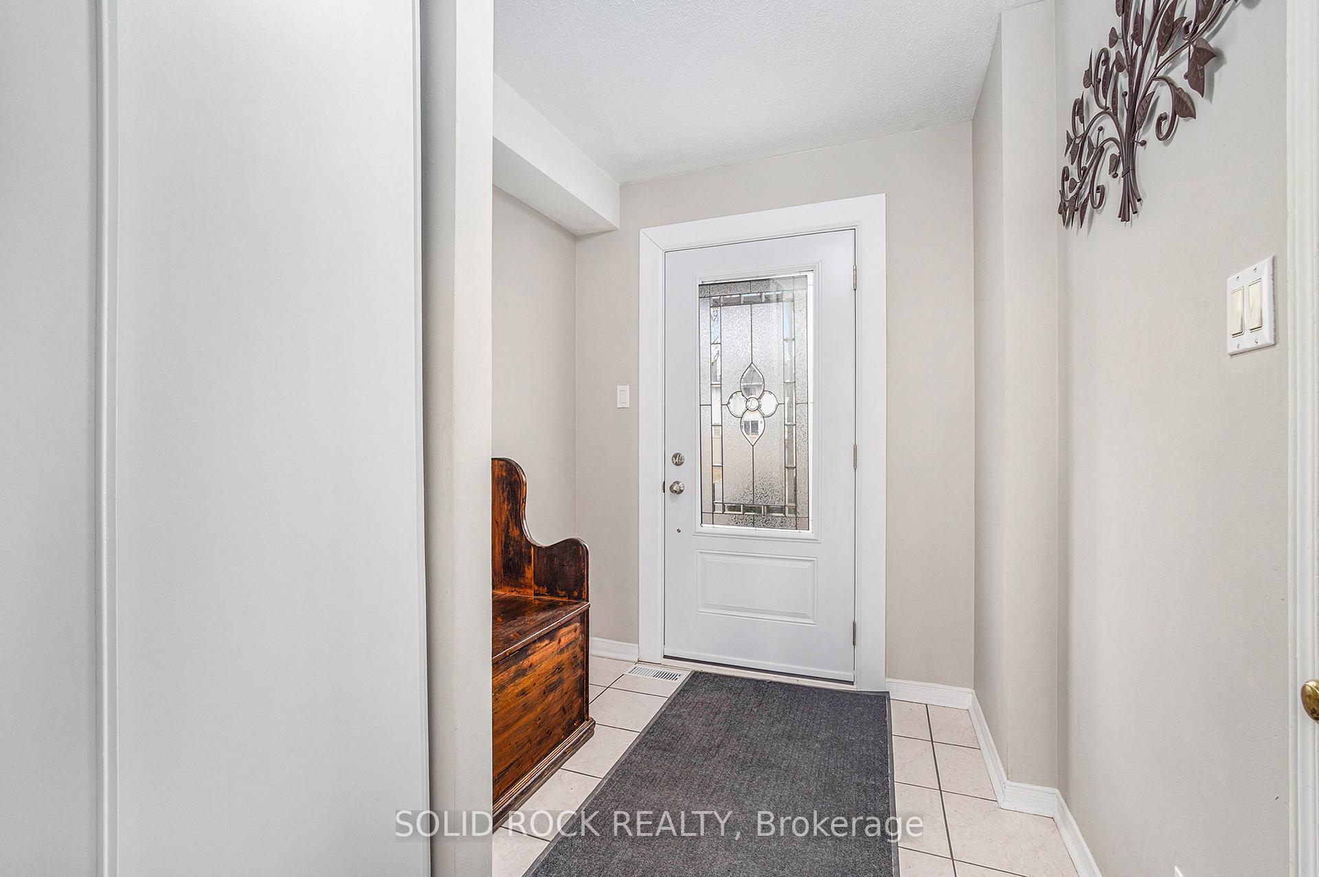 Photo 7 of 81 Royal Field Crescent, Ottawa, Barrhaven - Longfields — HOMEH
