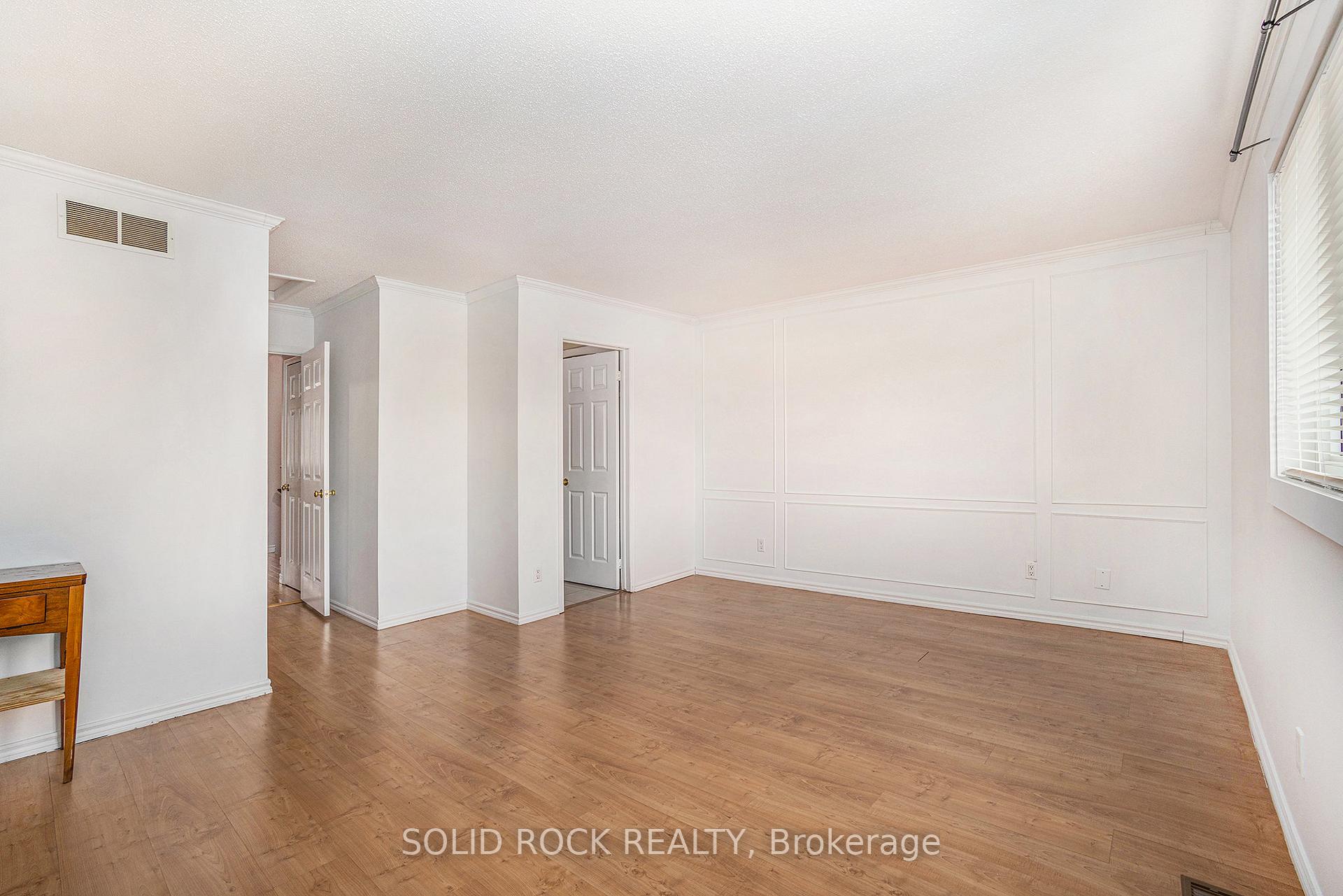 Photo 8 of 81 Royal Field Crescent, Ottawa, Barrhaven - Longfields — HOMEH