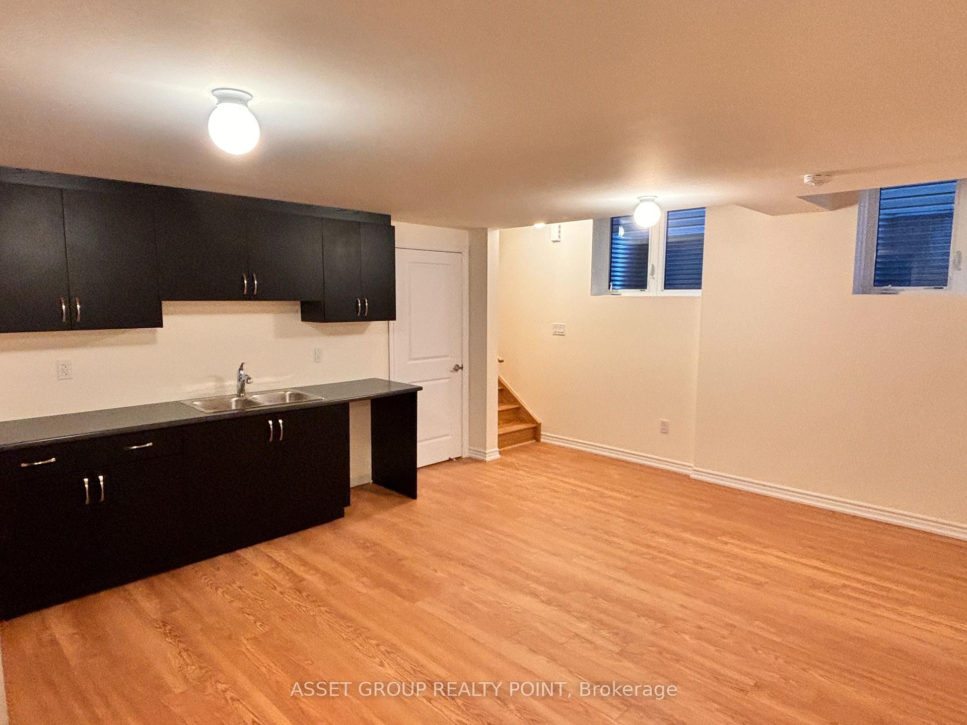 Photo 1 of 17 Durham Avenue, Barrie, Rural Barrie Southeast — HOMEH