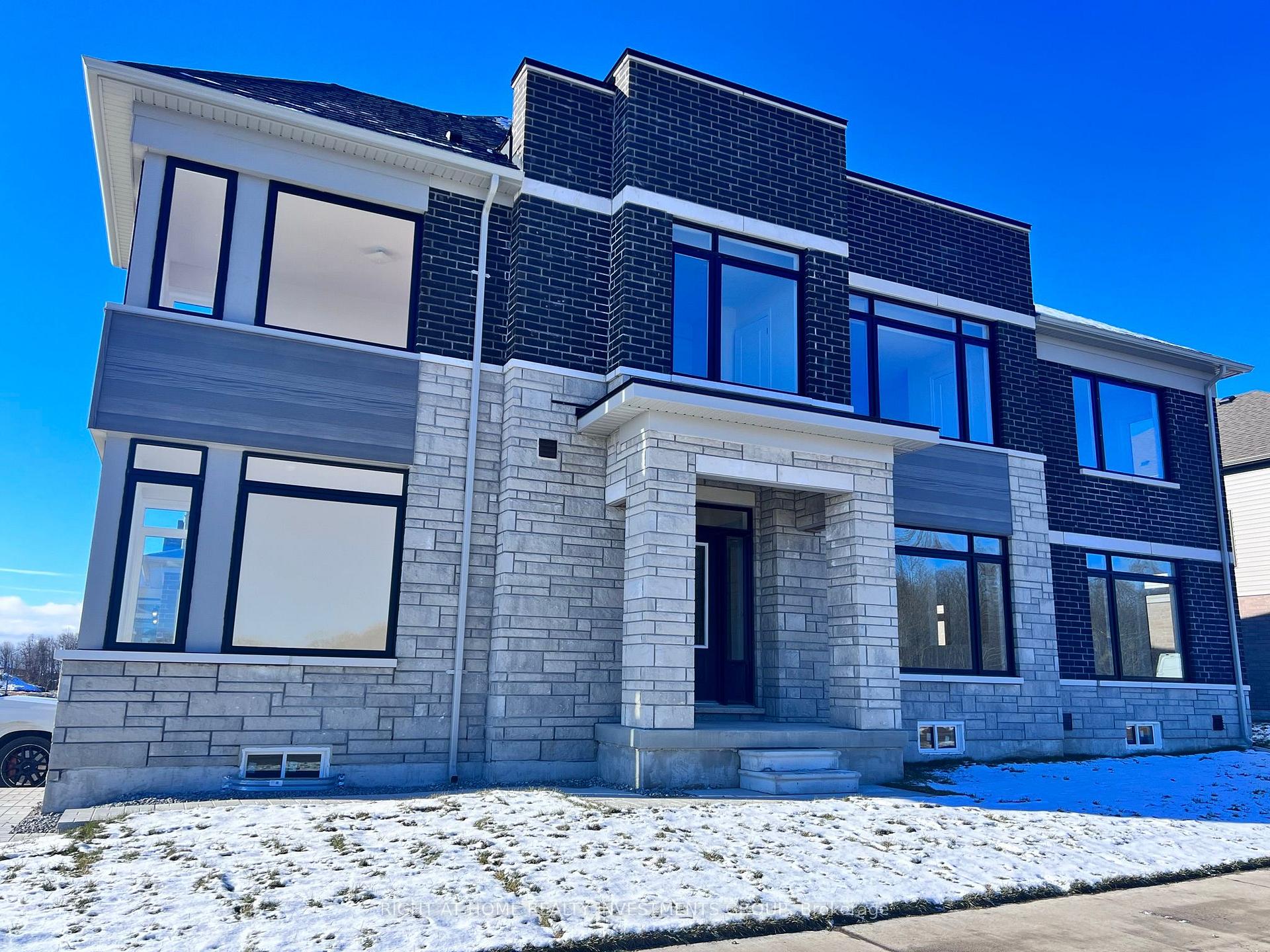 Front of 8 Zaba Road